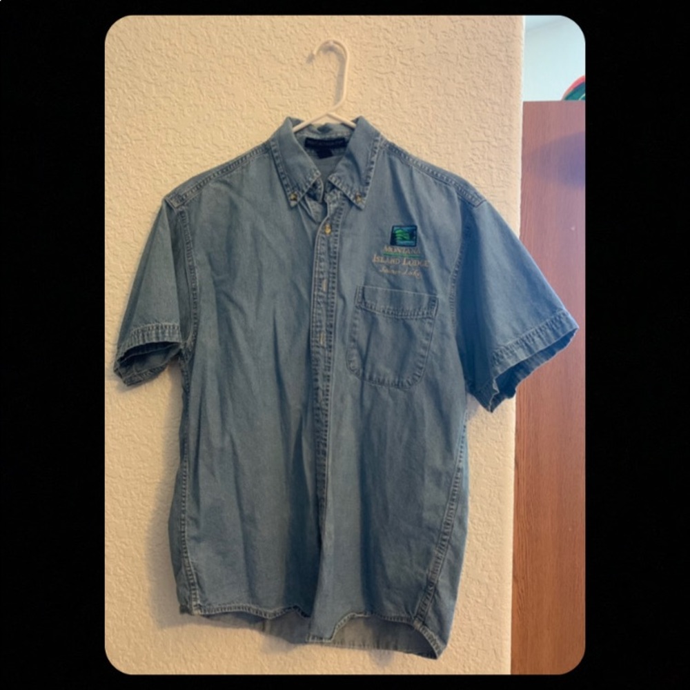 Trendy Jean Shirt!